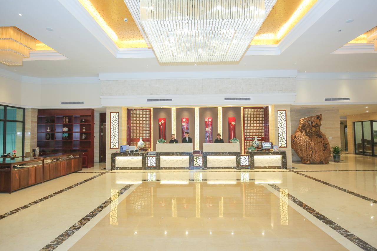 Xin Jue Jiayi Hotel Airport And International Resort Shanghai Exterior foto