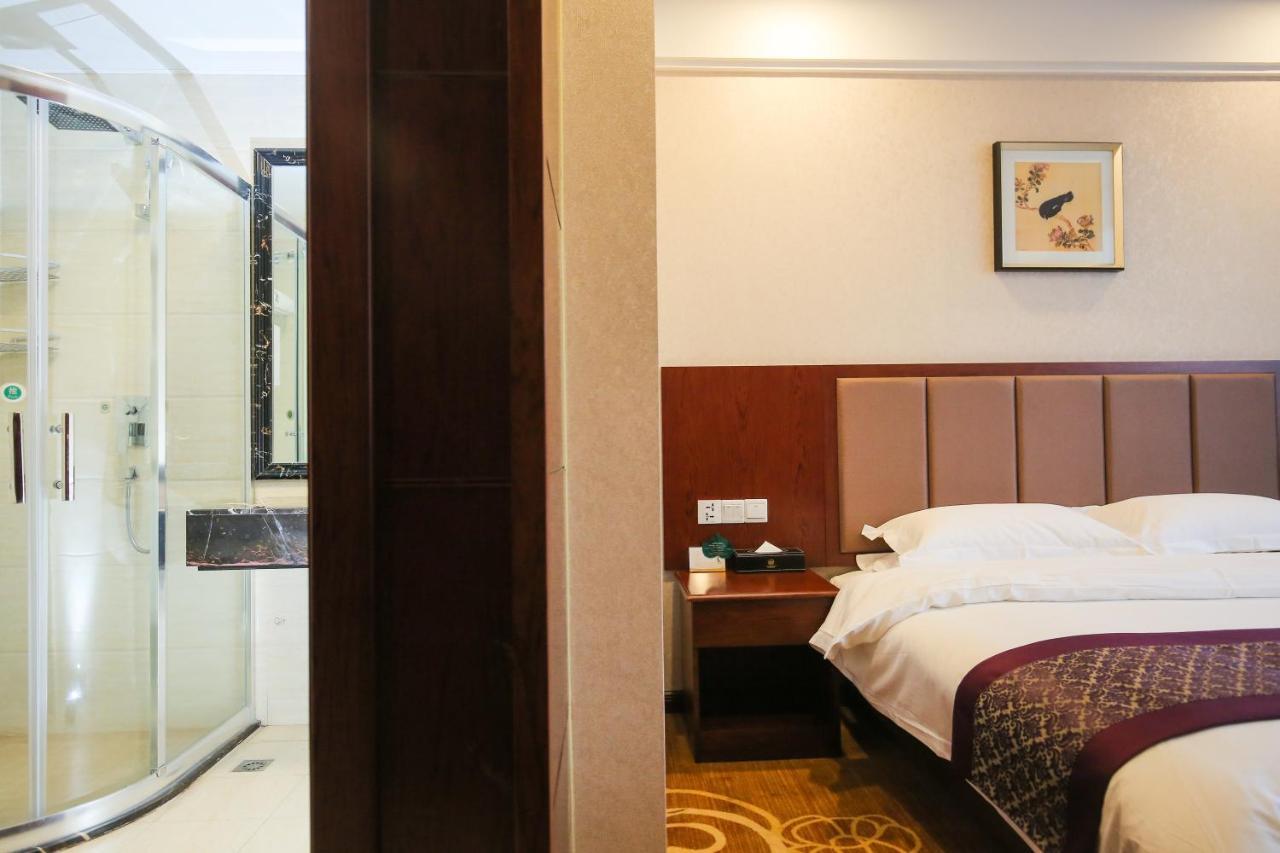 Xin Jue Jiayi Hotel Airport And International Resort Shanghai Exterior foto